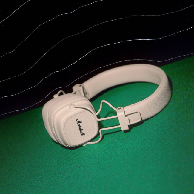 Marshall Major V On-Ear Wireless Bluetooth Headphones (Cream)