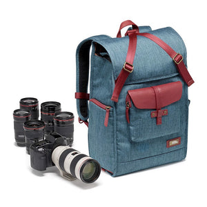 National Geographic Australia camera and laptop backpack for DSLR