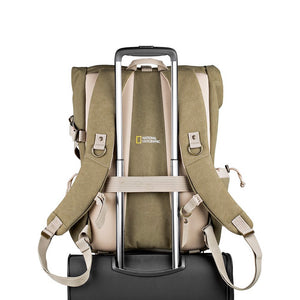 National Geographic Earth Explorer Medium Backpack for DSLR