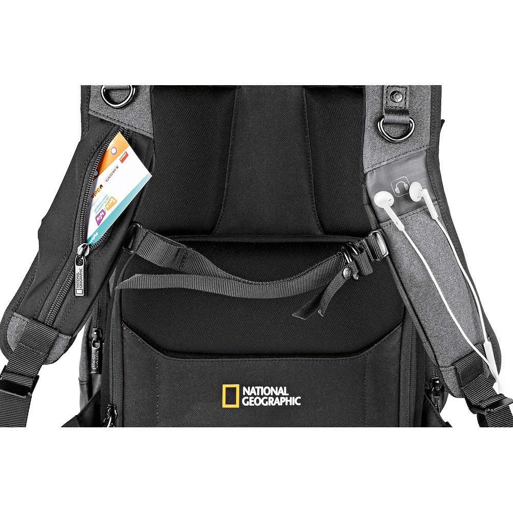 National Geographic Walkabout Camera Backpack for DSLR