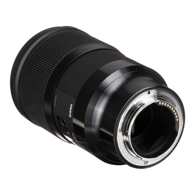 Sigma 28mm f/1.4 DG HSM Art Lens