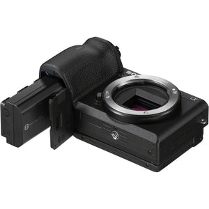 Sony Alpha 6600 (ILCE-6600M) Mirrorless Camera with 18-135mm Lens
