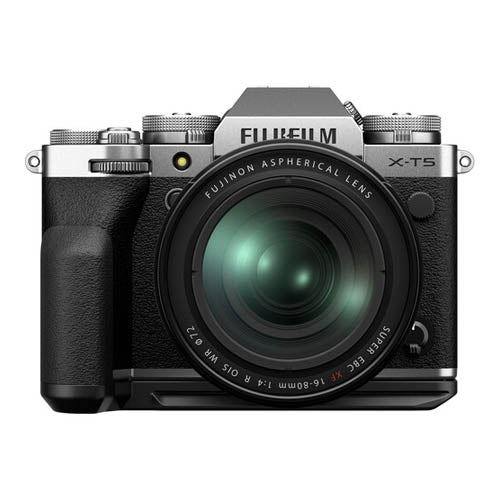 FUJIFILM X-T5 Mirrorless Camera with 16-80mm Lens