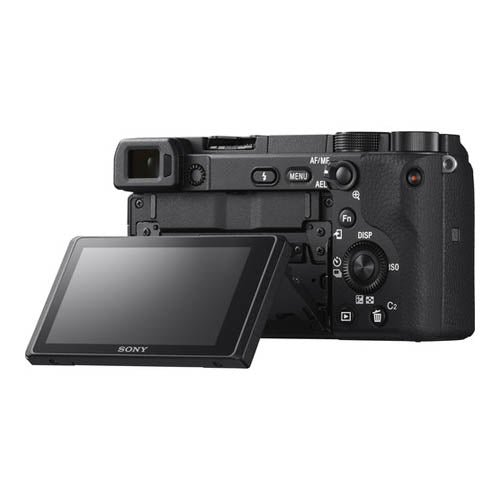 Sony Alpha 6400 Mirrorless Camera with 18-135mm Lens