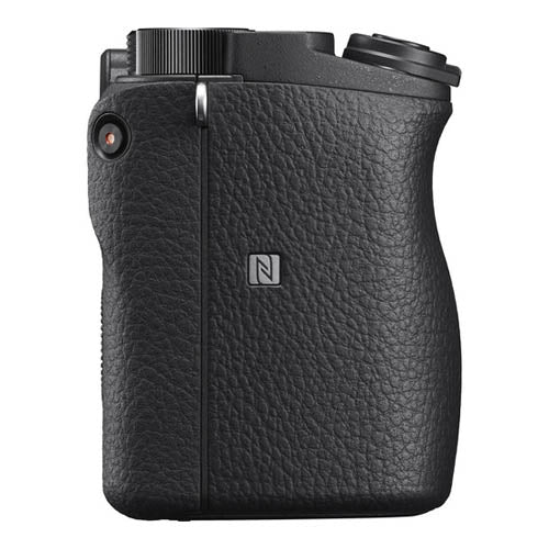 Sony Alpha 6400 Mirrorless Camera with 16-50mm Lens