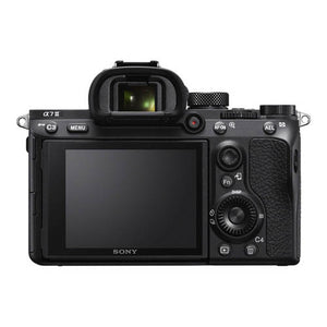 Sony Alpha 7 III Mirrorless Camera with 28-70mm Lens (ILCE-7M3K)