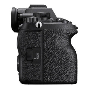 Sony Alpha 7 IV Mirrorless Camera with 28-70mm Lens (ILCE-7M4K)